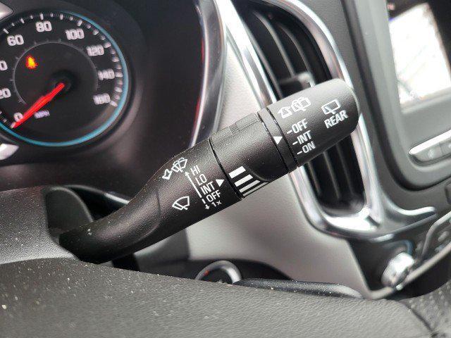 used 2024 Chevrolet Equinox car, priced at $27,994