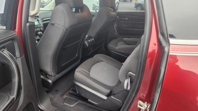 used 2015 Chevrolet Traverse car, priced at $8,995