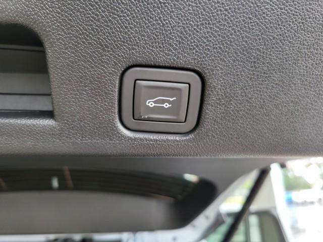 new 2026 Chevrolet Traverse car, priced at $62,710