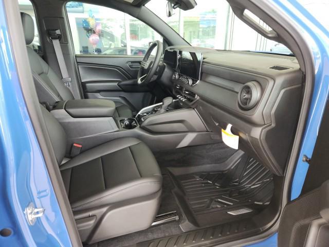 new 2025 Chevrolet Colorado car, priced at $45,950