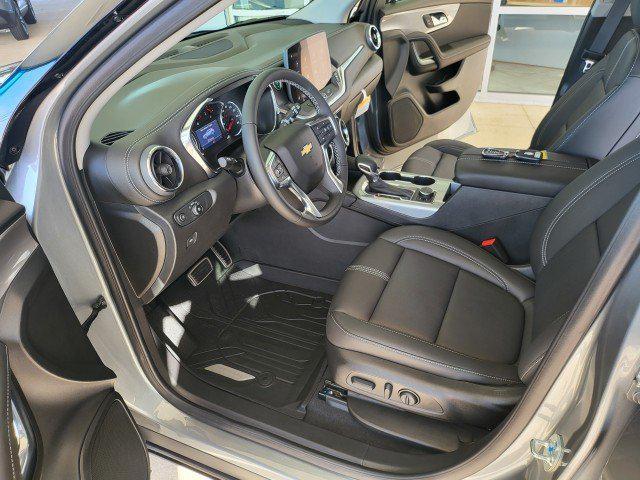 new 2025 Chevrolet Blazer car, priced at $44,935