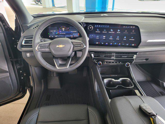 new 2025 Chevrolet Traverse car, priced at $47,930