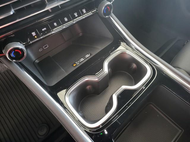 new 2025 Chevrolet Traverse car, priced at $46,930