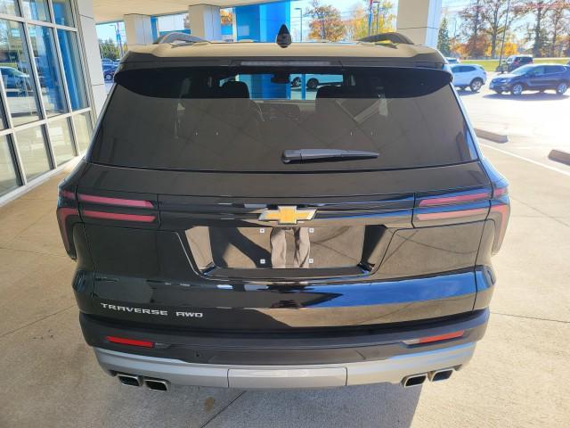 used 2025 Chevrolet Traverse car, priced at $37,995