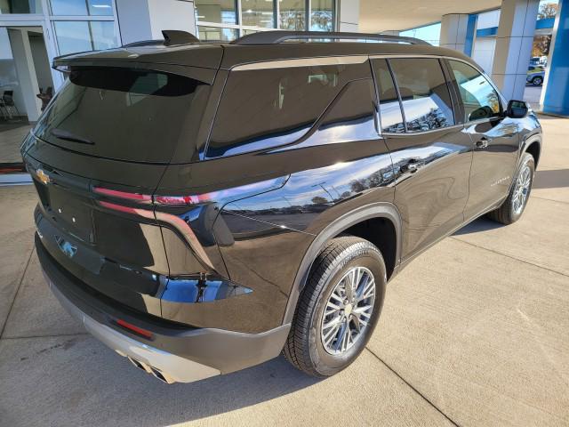 used 2025 Chevrolet Traverse car, priced at $37,995