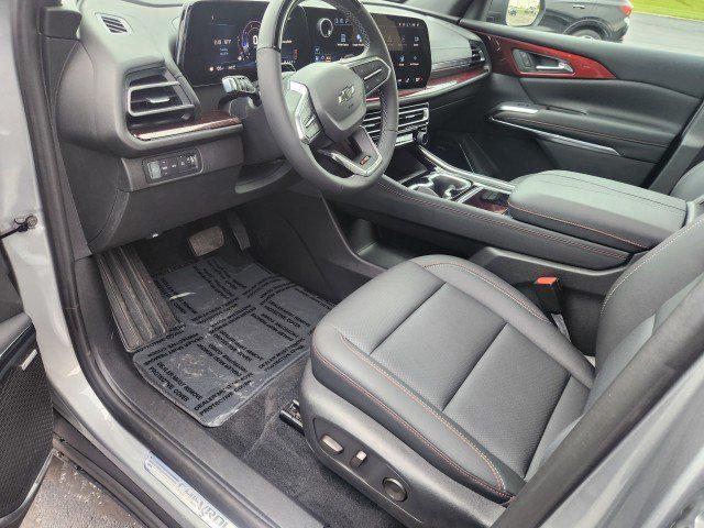used 2024 Chevrolet Traverse car, priced at $52,994