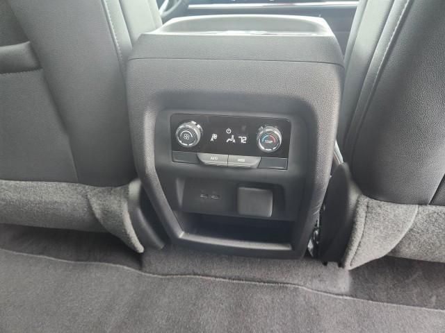 used 2024 Chevrolet Traverse car, priced at $54,994