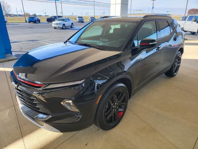 new 2025 Chevrolet Blazer car, priced at $43,875