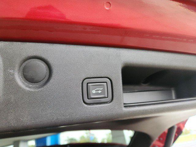 used 2023 Chevrolet Equinox car, priced at $21,993