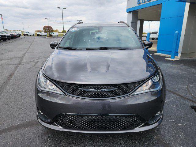 used 2019 Chrysler Pacifica car