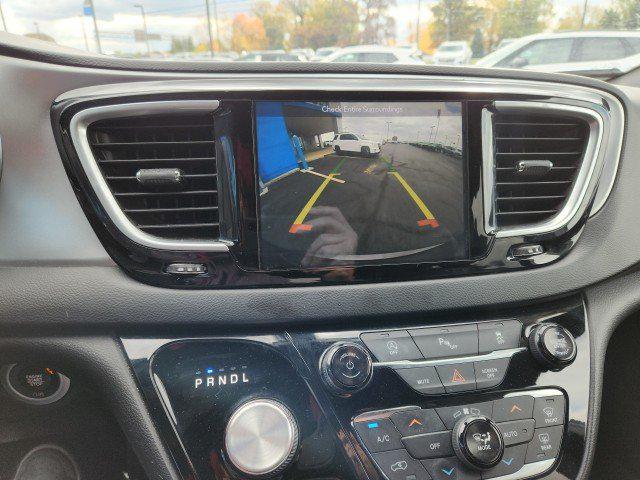 used 2019 Chrysler Pacifica car