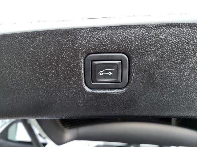 used 2024 Chevrolet Blazer car, priced at $28,994