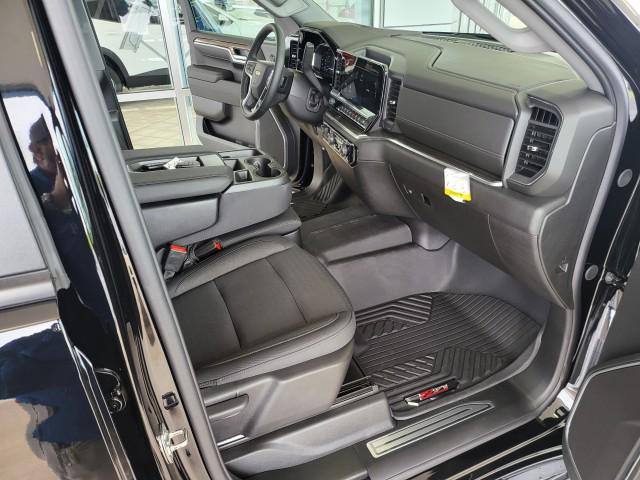 new 2025 Chevrolet Silverado 1500 car, priced at $53,893