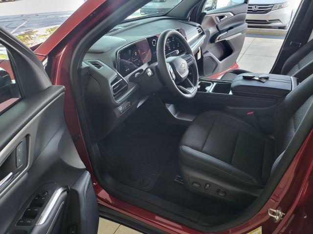 new 2025 Chevrolet Traverse car, priced at $43,235