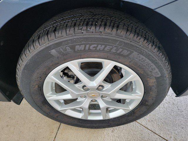 used 2024 Chevrolet Equinox car, priced at $25,994
