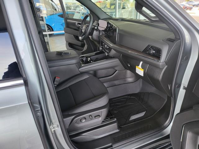 new 2025 Chevrolet Tahoe car, priced at $61,565