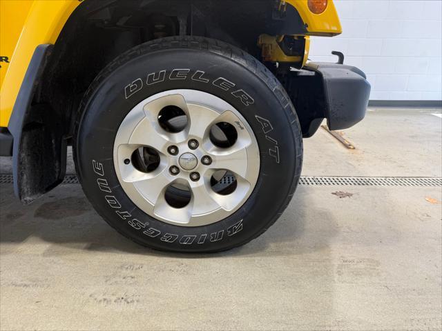 used 2015 Jeep Wrangler Unlimited car, priced at $20,821
