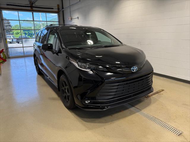 new 2025 Toyota Sienna car, priced at $52,445