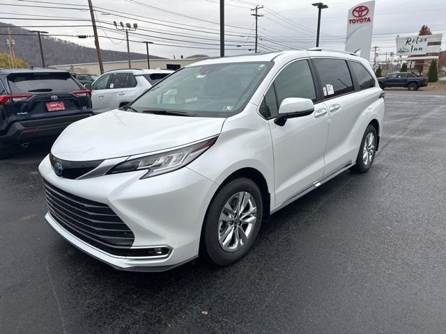 new 2025 Toyota Sienna car, priced at $57,010