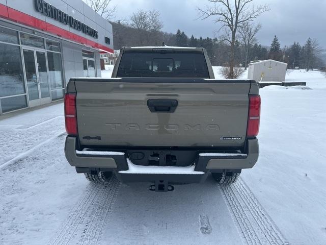 new 2024 Toyota Tacoma Hybrid car