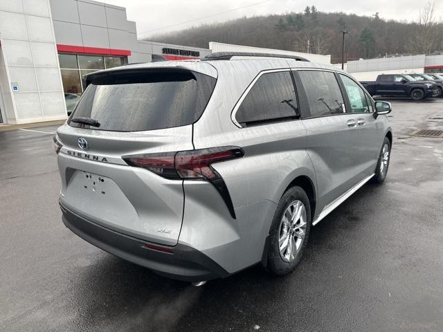 new 2025 Toyota Sienna car, priced at $49,795