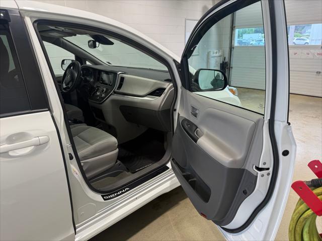 used 2018 Toyota Sienna car, priced at $27,193