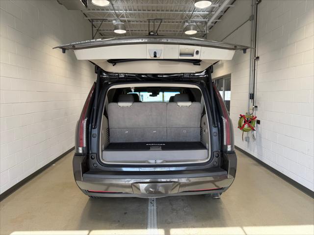 used 2020 Cadillac Escalade car, priced at $40,377