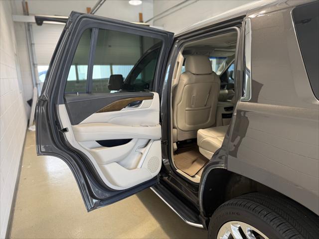 used 2020 Cadillac Escalade car, priced at $40,377