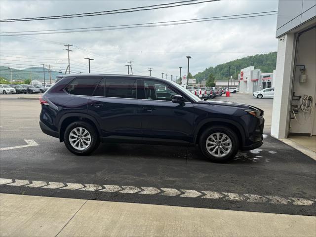 new 2025 Toyota Grand Highlander car, priced at $47,443