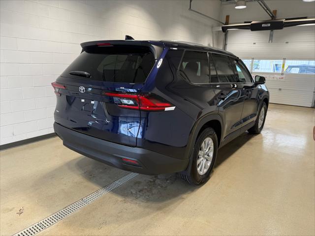 new 2025 Toyota Grand Highlander car, priced at $47,443