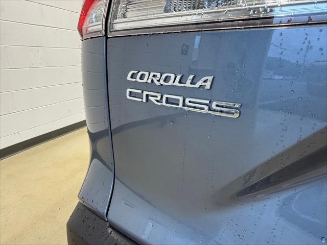 new 2025 Toyota Corolla Cross car