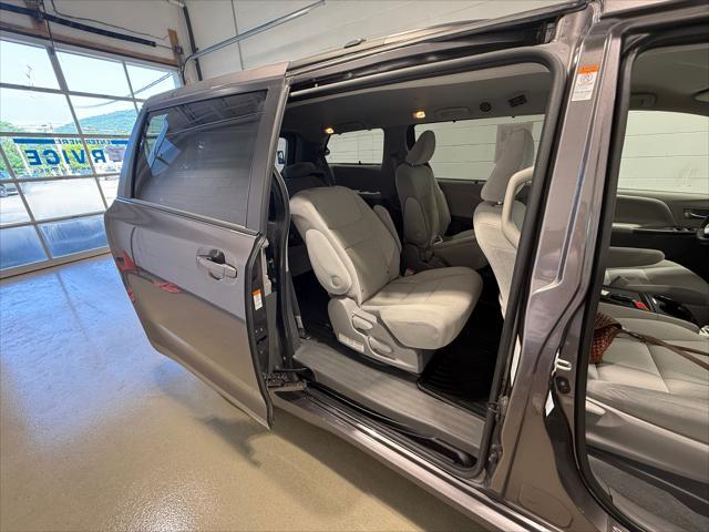 used 2020 Toyota Sienna car, priced at $31,460