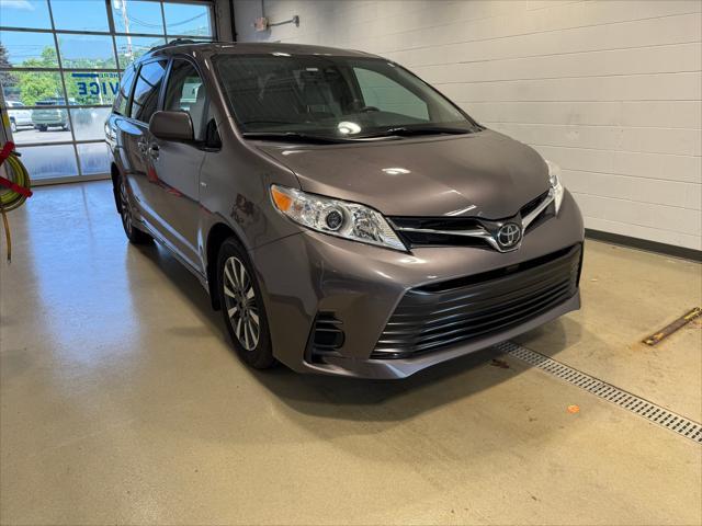 used 2020 Toyota Sienna car, priced at $31,460