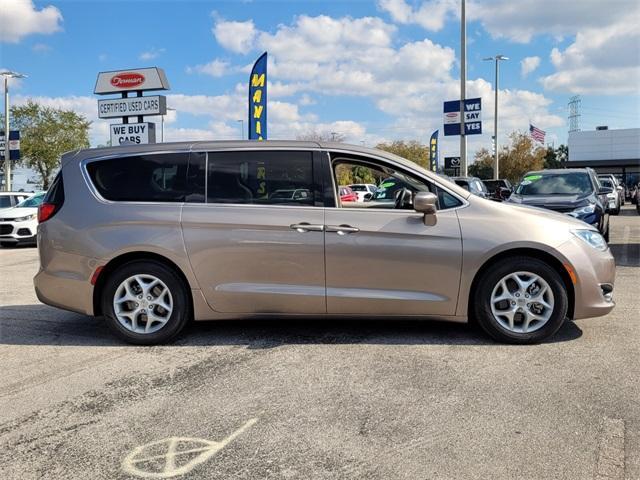 used 2018 Chrysler Pacifica car, priced at $14,488