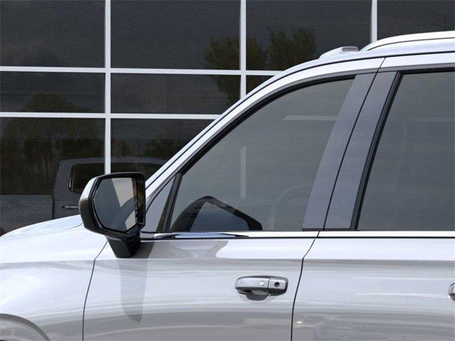 new 2025 Chevrolet Suburban car, priced at $64,090