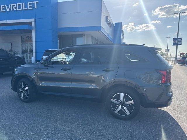 used 2022 Kia Sorento car, priced at $25,988