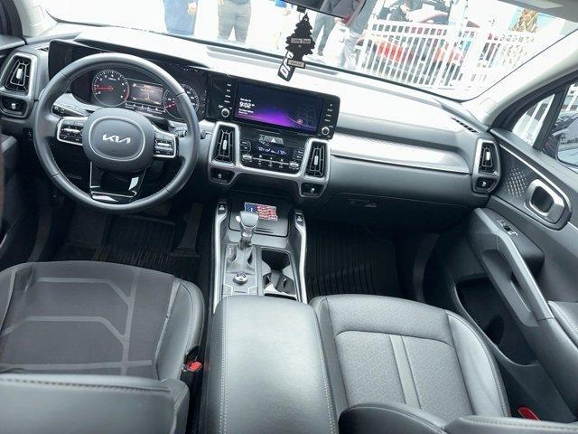 used 2023 Kia Sorento car, priced at $27,987