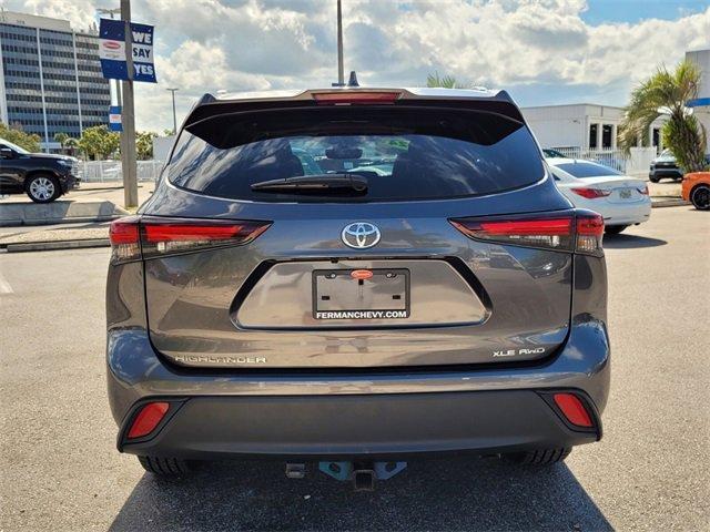 used 2024 Toyota Highlander car, priced at $34,988
