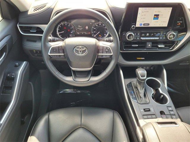 used 2024 Toyota Highlander car, priced at $34,988
