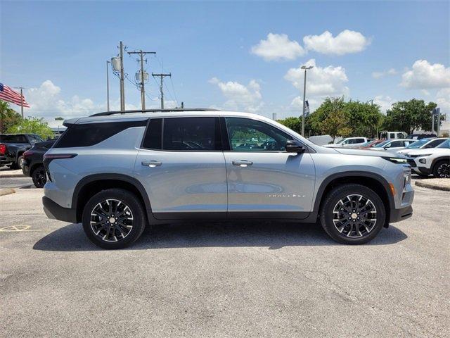 used 2025 Chevrolet Traverse car, priced at $42,488