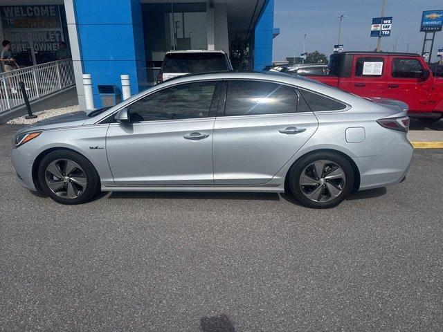 used 2017 Hyundai Sonata Hybrid car, priced at $12,888