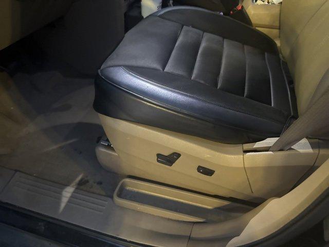 used 2016 Chrysler Town & Country car, priced at $8,988