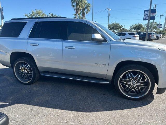 used 2019 GMC Yukon car