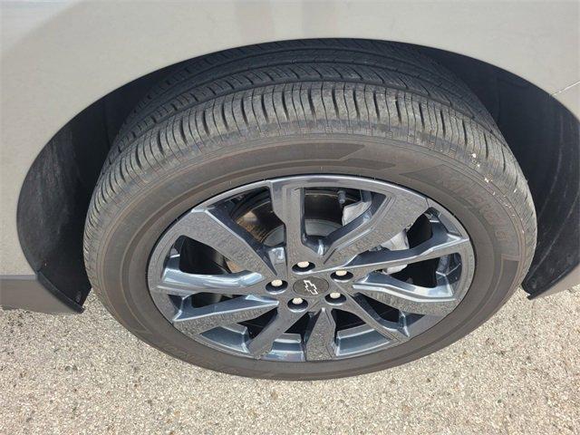 used 2024 Chevrolet Equinox car, priced at $25,988