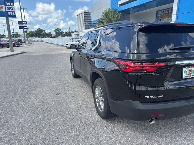 used 2023 Chevrolet Traverse car, priced at $29,888