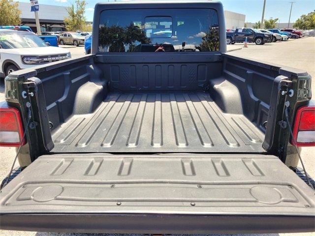 used 2022 Jeep Gladiator car, priced at $35,888