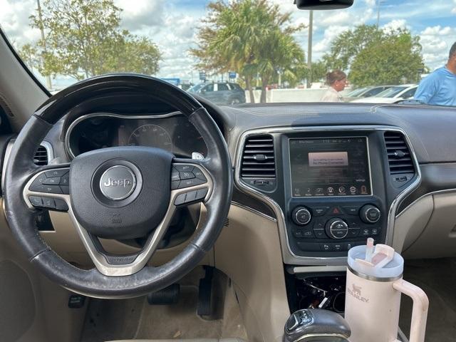 used 2015 Jeep Grand Cherokee car, priced at $13,988