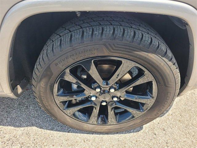 used 2019 Jeep Grand Cherokee car, priced at $16,888