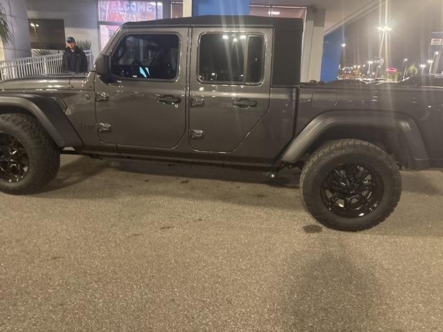 used 2024 Jeep Gladiator car, priced at $35,988