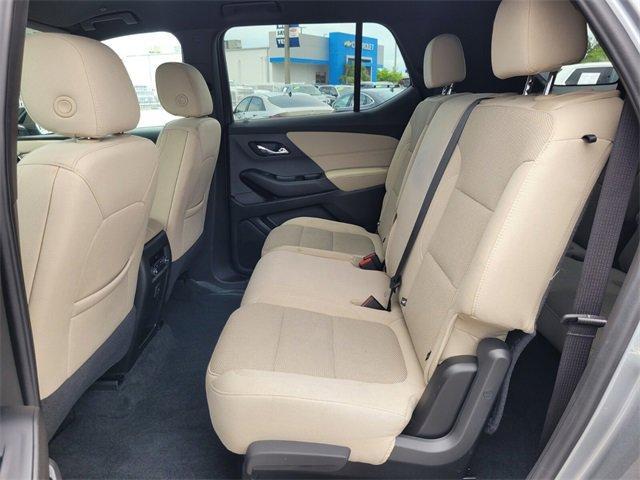 used 2023 Chevrolet Traverse car, priced at $27,988
